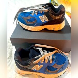 COPY - Toddler New Balance shoes